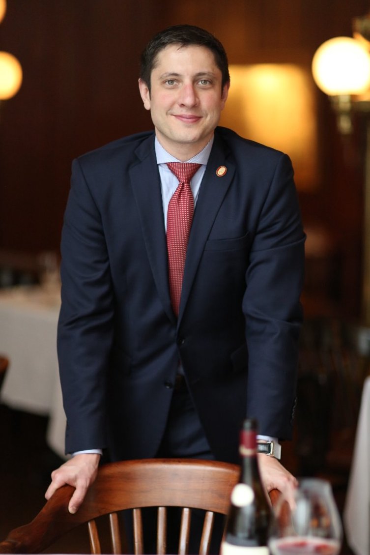 The Court of Master Sommeliers-Americas (@cms_americas) on Twitter photo Our next Tasting with Master Sommeliers class will be tomorrow 6/30 with <a href="/JuneRodil/">June Rodil, MS</a> and <a href="/Brahmcallahanms/">Brahm Callahan</a>. They'll share why you need to know the grid, not just memorize it. Register for all our classes here: bit.ly/cmsaonline #CMSAonline #sommeducation Our next Tasting with Master Sommeliers class will be tomorrow 6/30 with <a href="/JuneRodil/">June Rodil, MS</a> and <a href="/Brahmcallahanms/">Brahm Callahan</a>. They'll share why you need to know the grid, not just memorize it. Register for all our classes here: bit.ly/cmsaonline #CMSAonline #sommeducation