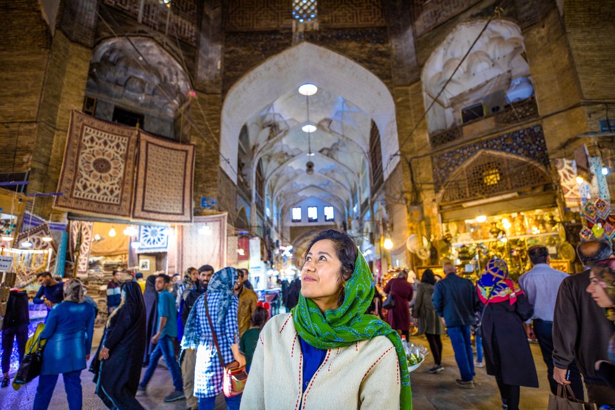 bbcstudios's tweet photo. Join @SamiraAhmedUK for Art of Persia on BBC Four tonight.

In the final part of the series she goes back to when Persia faced her gravest threat - Genghis Khan - &amp; reveals how the Safavids gave Iran a new identity.

#ArtOfPersia | 9pm Mon 29 Jun | @BBCFour | #MadeByBBCStudios https://t.co/5uDEe04GhE