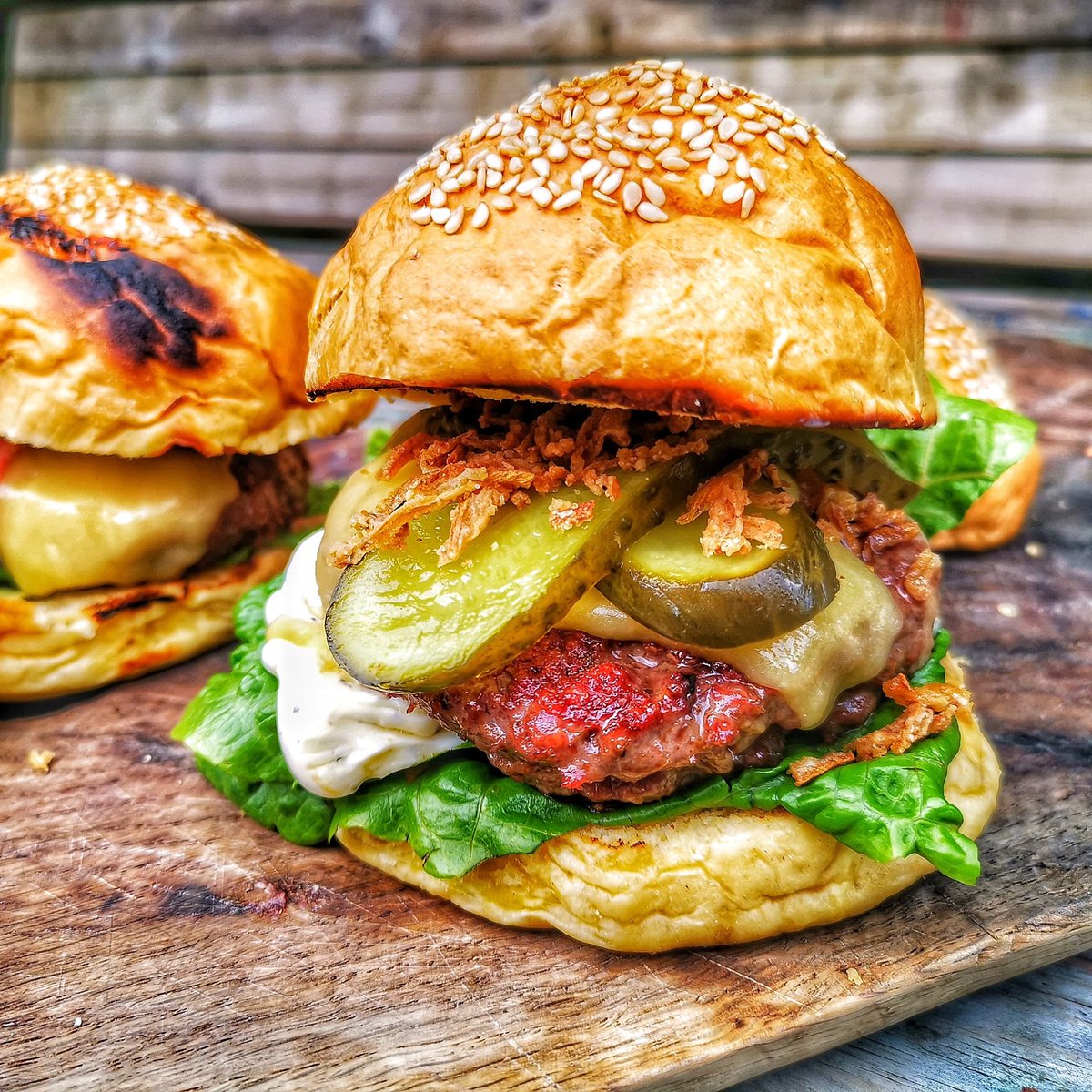 bfkdevon's tweet photo. Order your BFK DIY Burger Kit before 9pm on Wednesday to get one this week!!! 🍔📦Click the link in our bio to order now! FREE Nationwide Delivery #diyburgerkit #local #nationaldelivery #burgers #diyburgerbox #bfkathome #burgersathome #bbq #burger https://t.co/F7vaNovbY6