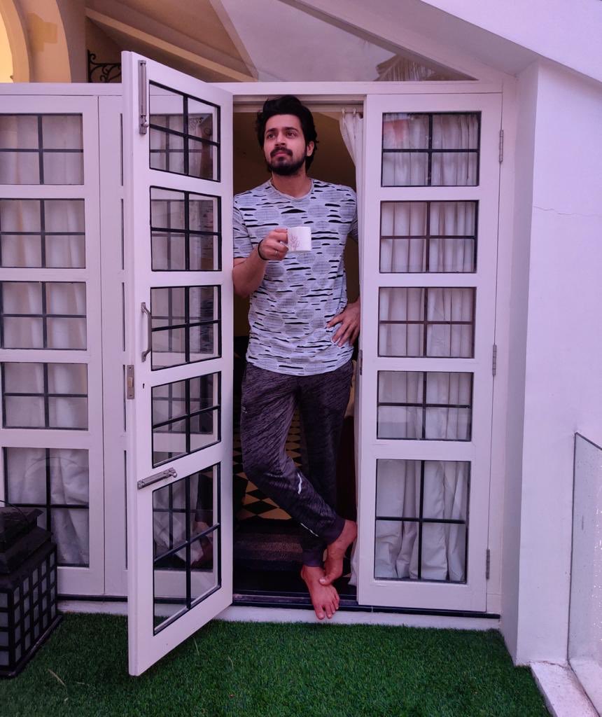 manoj260856's tweet photo. Happy Birthday #Harishkalyan enaku oru script thonuchu Freeya than irupeenga call panna konjam santhosapaduven Neenga call panna vendiya number 
7+3$0#5~9@4*8/1"2.9
Please decrypt this code 
Call me soon nanba https://t.co/KVgt5CN0Tt