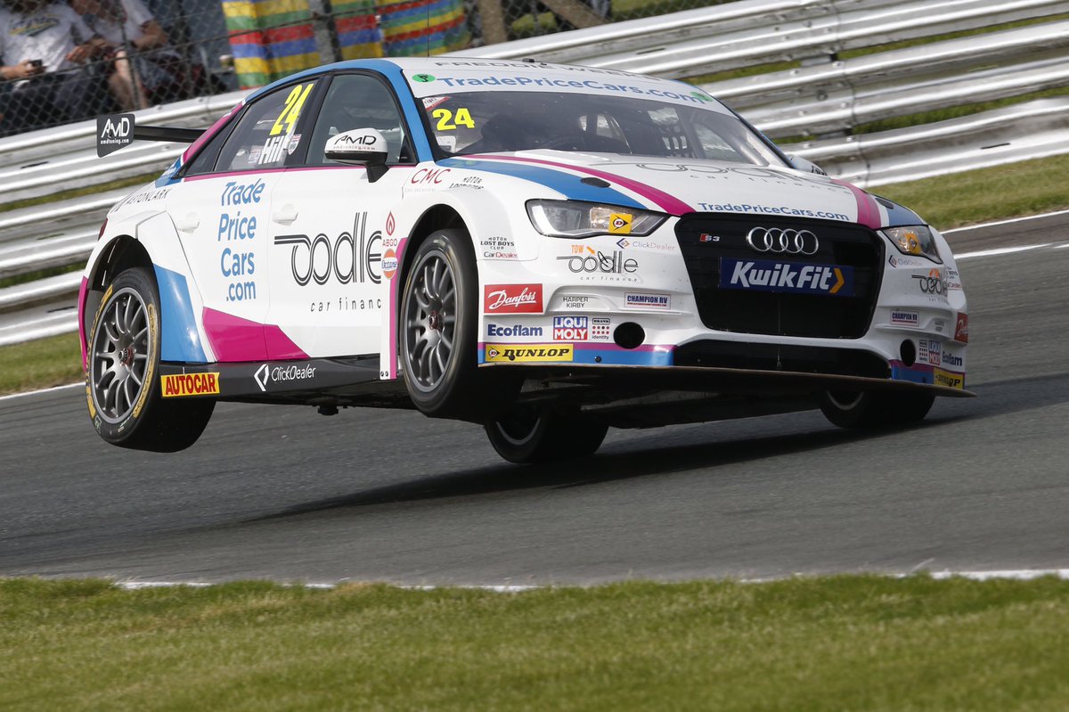 simonmhill's tweet photo. Today in 2019...@Oulton_Park @BTCC @TPCracingBTCC ...hot work for @JakeHillDriver @AmDessex @AstonLark @racetruckuk @AdvancedKFS @RoadRunnerIns @abgospares @SMARTTRAMS4 @Oceanfiresec @EnglishBrands @CNNCT_consult @BRCCLTD @ScoriaTech #cmccivils @MatActon https://t.co/eKvr7qOC97
