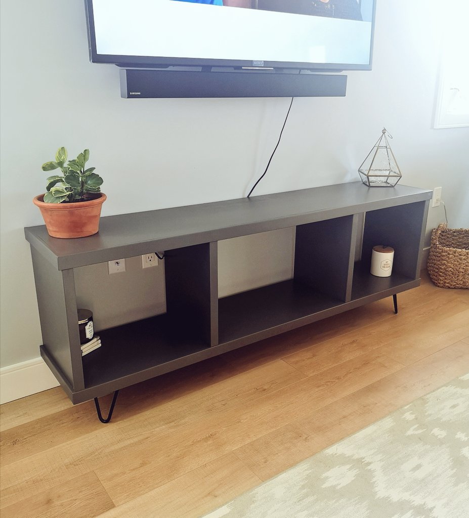 coll450's tweet photo. We finally finished our covid project! New TV console. #quarentineprojects https://t.co/aHVIWsLVHk