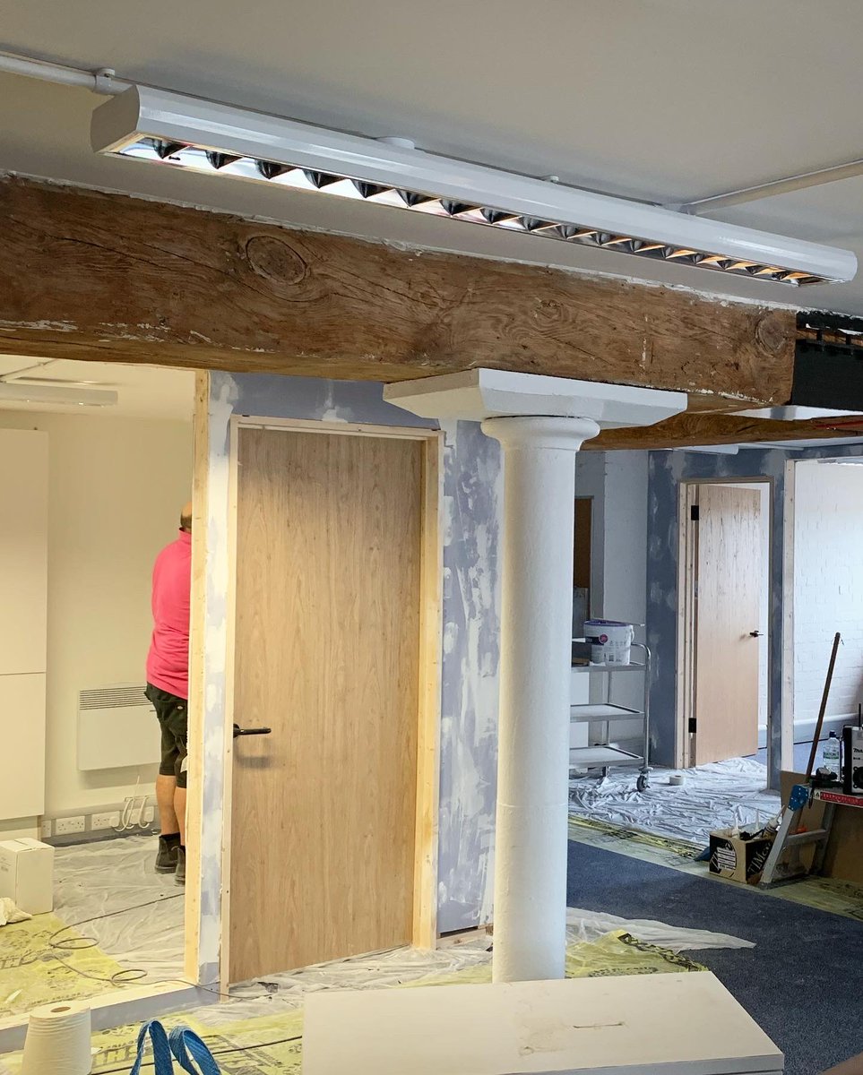 QuaysideWealth's tweet image. It didn’t look like it’d happen at the beginning of the day but by the end.. the anchor had her new home! #GloucesterQuays #Gloucester #FinancialAdvisers #LookingNauti-cal