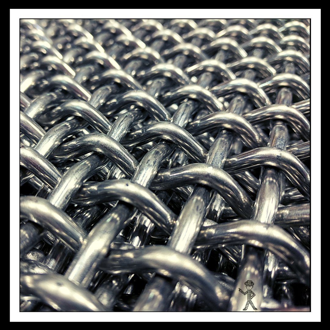 wireclothman's tweet photo. Close-up of some plain weave mesh.
#wireclothmanufacturers #wireclothman #wcm #mesh #wovenmesh #hardwarecloth #woven #wiremesh #metalfab #metalfabrication #quarrylife #aggregate #aggregatescreen #WireMeshIsAwesome #FindTheWireClothMAN https://t.co/6Pd1dMldSE