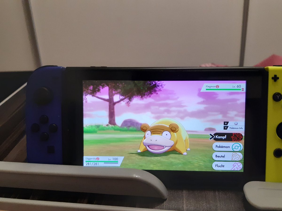 at_eraser's tweet photo. Shiny Flegmon nach 871 Enc in Schild @TheSakatiS @laniha95 https://t.co/tT5XIh4jrt