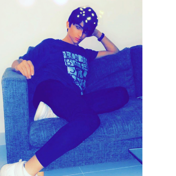 تعالوا انضموا الي #BIGOLIVE  bigo.tv/sid/2488618112…