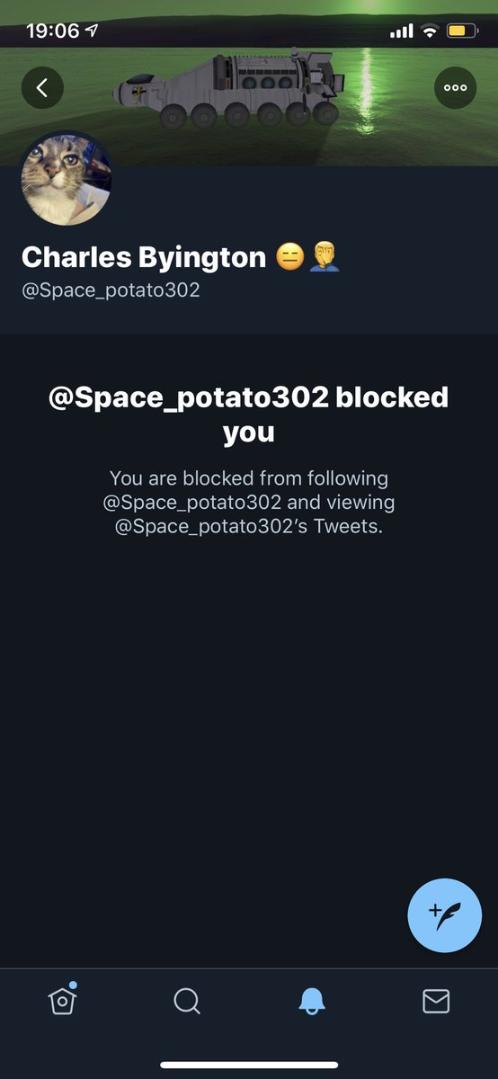 @CrystalNarwhal @Space_potato302 @yeetedgnome @StarWarsUK @SWTheory66 And he blocked me.
