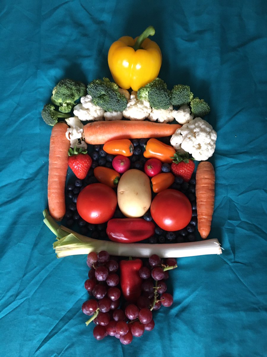 littlestarlindz's tweet photo. @StHildasBury We all loved making our Giuseppe Arcimboldo inspired βfruit face guyβ ππ₯¦π₯πΆπ
π #thelearningprojects #aldiuk #fruitandvegart https://t.co/hXgDYeDrDi