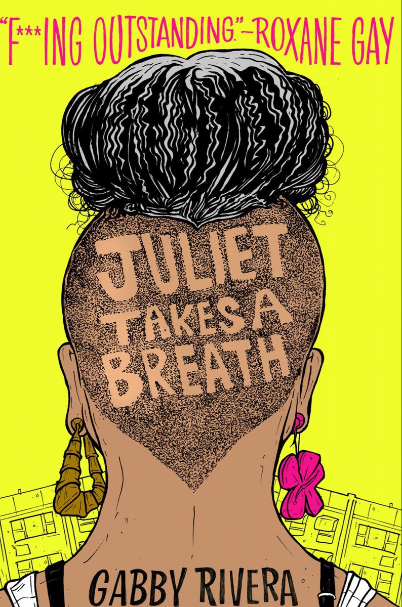 ShelfieTalk tweet media