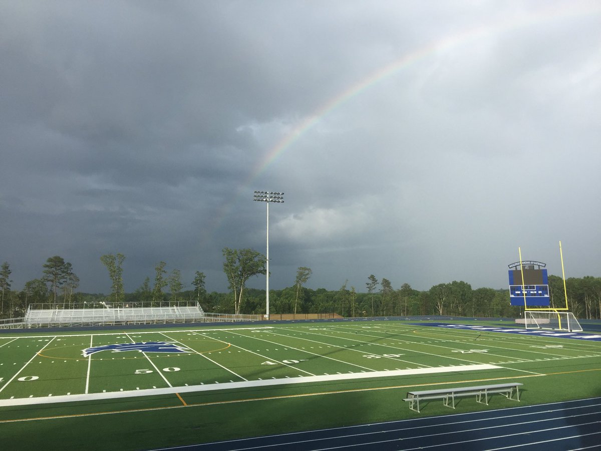 jaymar10's tweet image. Rainbow 🌈 over Spartan Park.