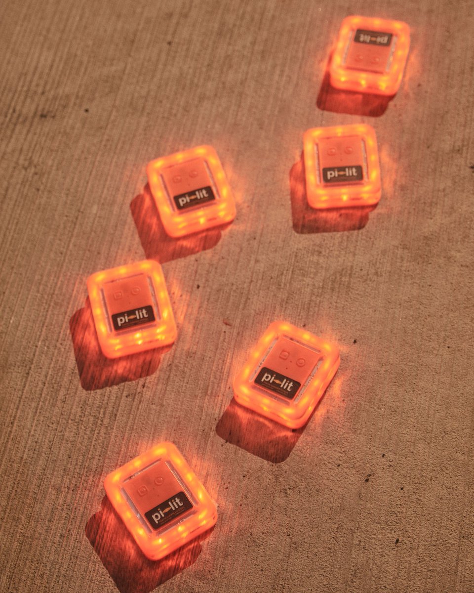 pilitroads's tweet image. Things you can’t unsee— the little face on every Pi-Lit smart flare. :o :o :o Even the flares are amazed by how they can light a path without flames, fumes, or safety risks. #PiLitTechnologies #PiLit #PiLitRoads #safety #technology #science #engineering