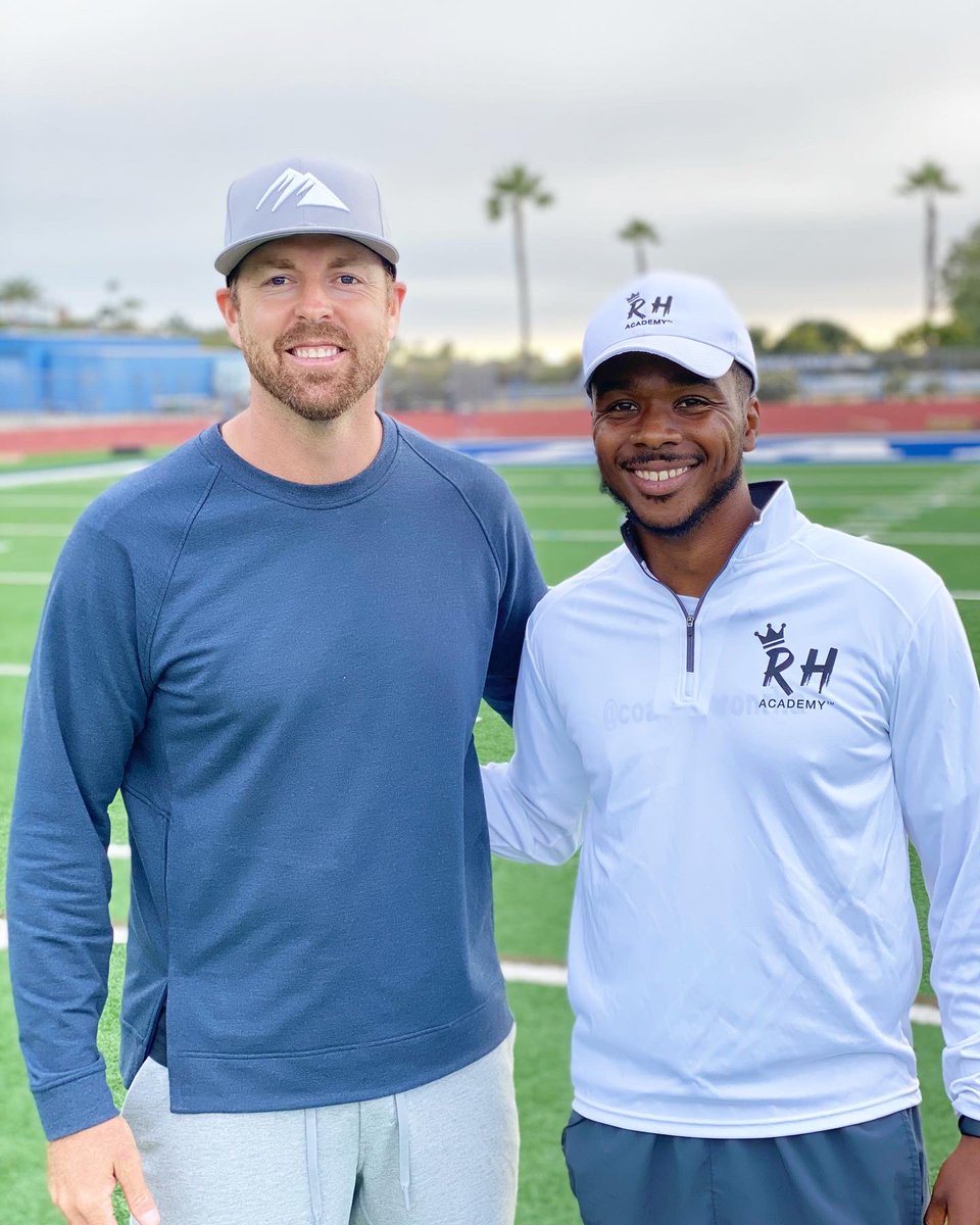 RHAcademy_'s tweet photo. Our President @CoachAaronRHA has teamed up with QB Trainer and entrepreneur Jordan Palmer (@JwPalms) to create a platform that will bring equality to the Quarterback Position! “The only way to see a change is to be the change!”
#rhacademy
#SummitDigital https://t.co/JT5TeSQ6VL