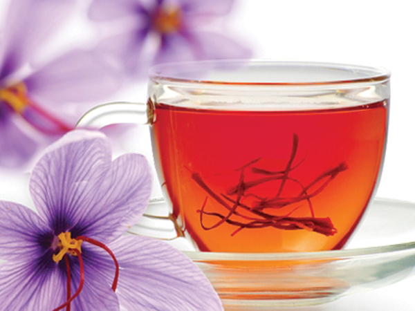 5) En Irán, se vende azafrán por todos lados: en todas las tiendas, bazares, mercados...Además, se toma un riquísimo "saffron tea" (también en Turquía, España, Marruecos...)Me crucé con varios chino/as en el país: lo compran barato, es fácil de llevar y revenden caro en China.