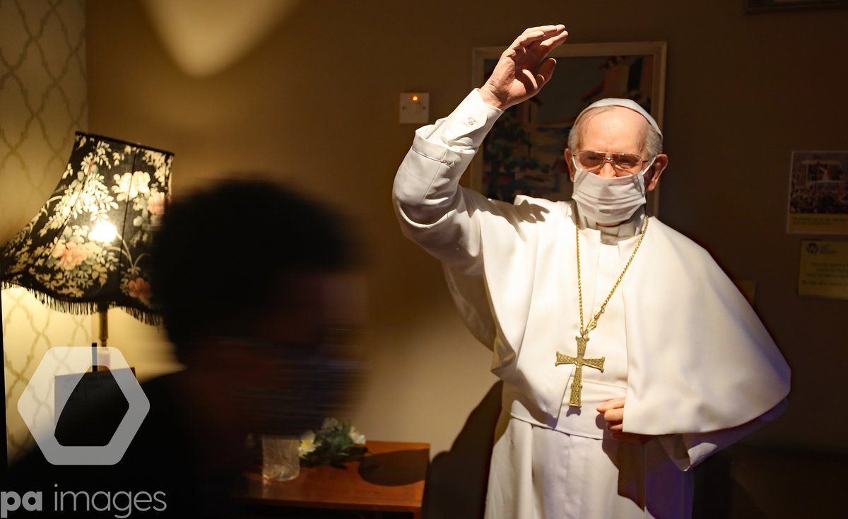 Niall Carson tweet media