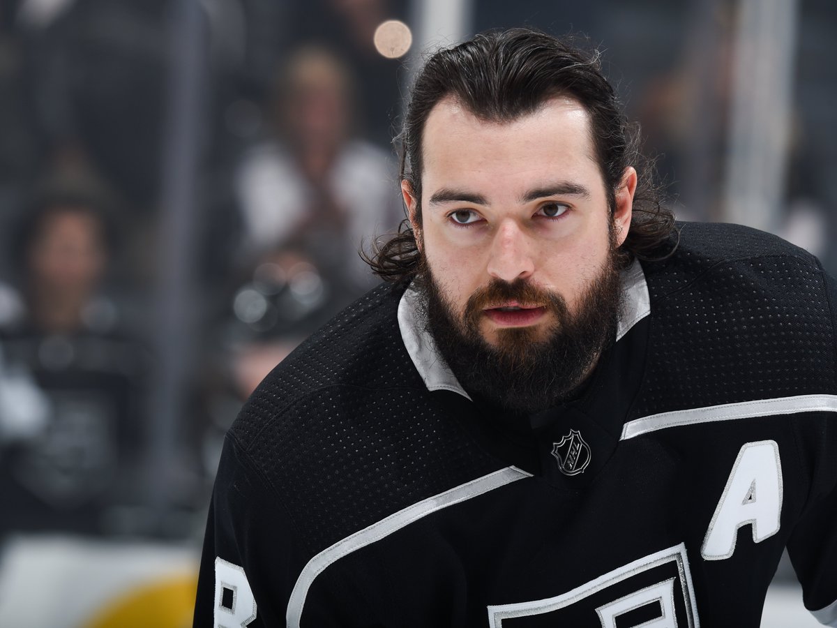 Drew Doughty but as you keep scrolling his smile gets bigger: A Thread