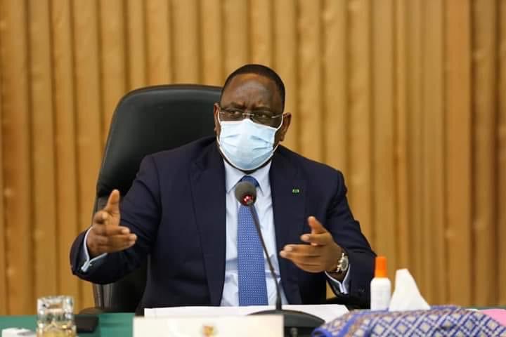 AprChine's tweet photo. @Macky_Sall : "Le Gouvernement a facilité le rapatriement de 3 505 compatriotes bloqués à l’étranger par la fermeture des frontières aériennes. Les vols se poursuivront pour une vingtaine de pays, jusqu'au 3 juillet. " #MessageNationSn @Kebetubot @partageleen @CRIC_Officielle https://t.co/aYvVsABb45