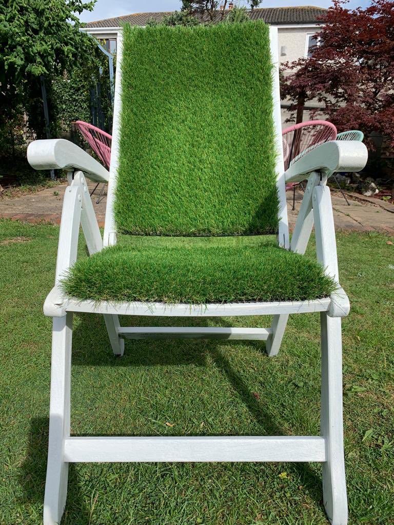 Gardenfx1's tweet photo. Mmmm... What to do with the off cuts! #artificialgrass #design #garden #gardenfx https://t.co/Df3K1V7KcJ