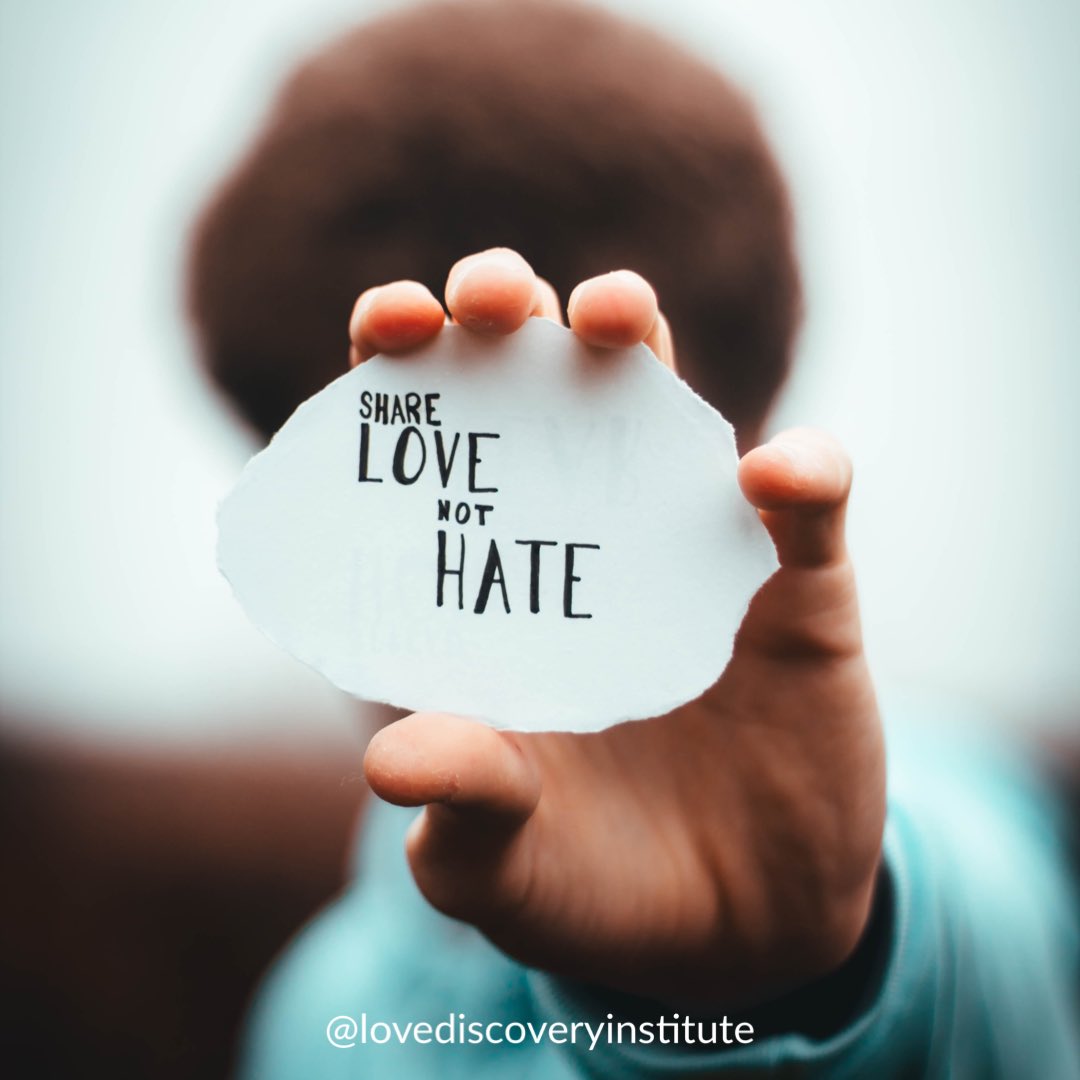 carolinapataky's tweet photo. What can you do to shower others with love? We may not all see eye to eye, but if we can transcend past our differences, we’ll find ourselves needing the same exact same thing - love. https://t.co/T2HYLwFaBE
