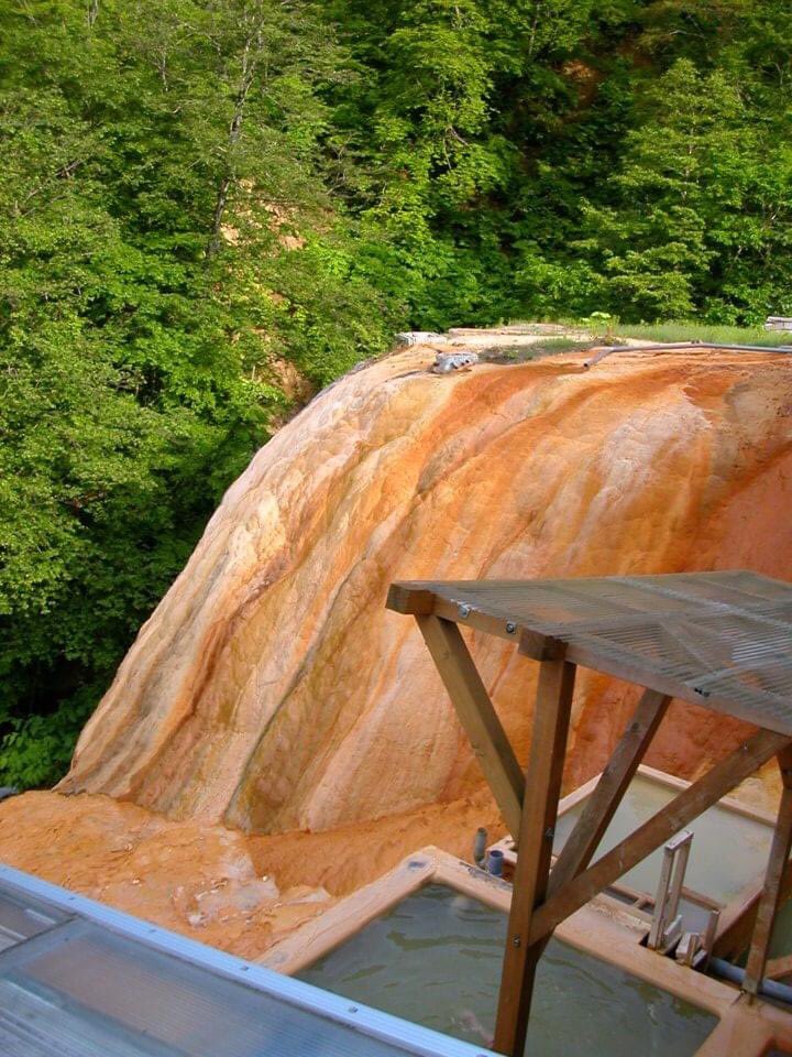 nomsphoto's tweet image. 昔の北海道旅行2005 
#travel #summerview #sightseeing #北海道旅行 #道南 #内浦湾 #大沼公園 #二股ラジウム温泉