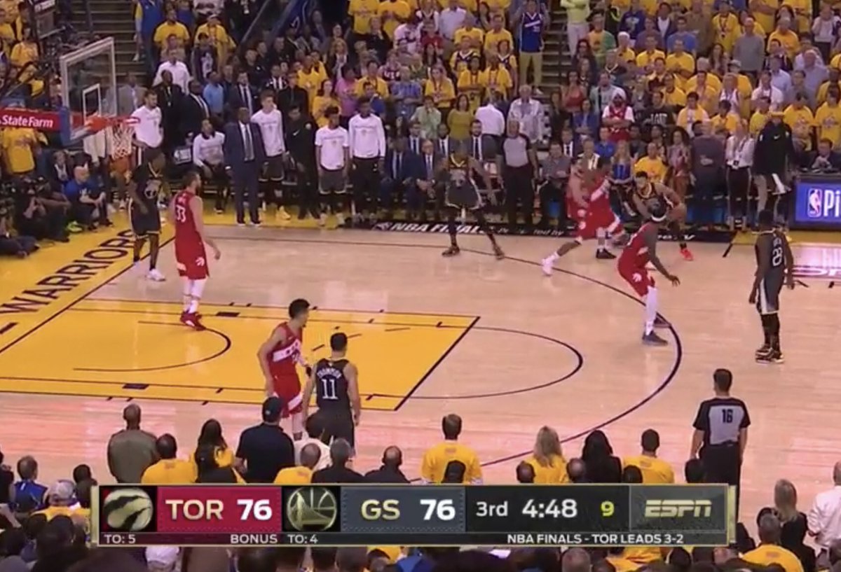 Double team on CurryIguodala gets an open two, makes