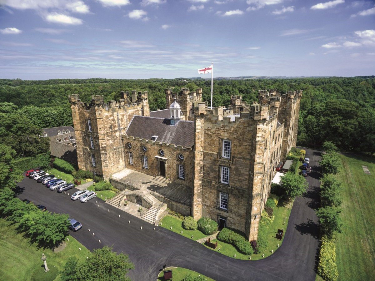 At last, the lockdown begins to ease and it's great that we can all begin to plan a long awaited &amp; well earned #staycation. Since the 4th July opening date was announced we've been busy with bookings and we cant wait to see you. Check your dates here >>> bit.ly/2vl3IOF