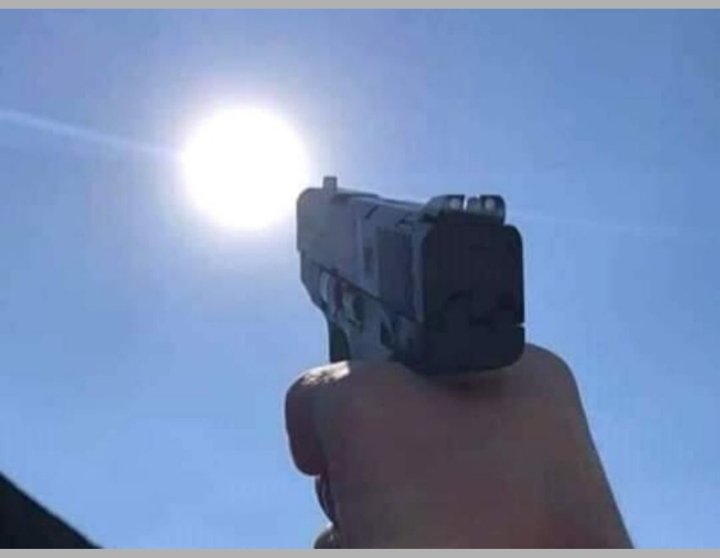 Te molesta el sol bb?