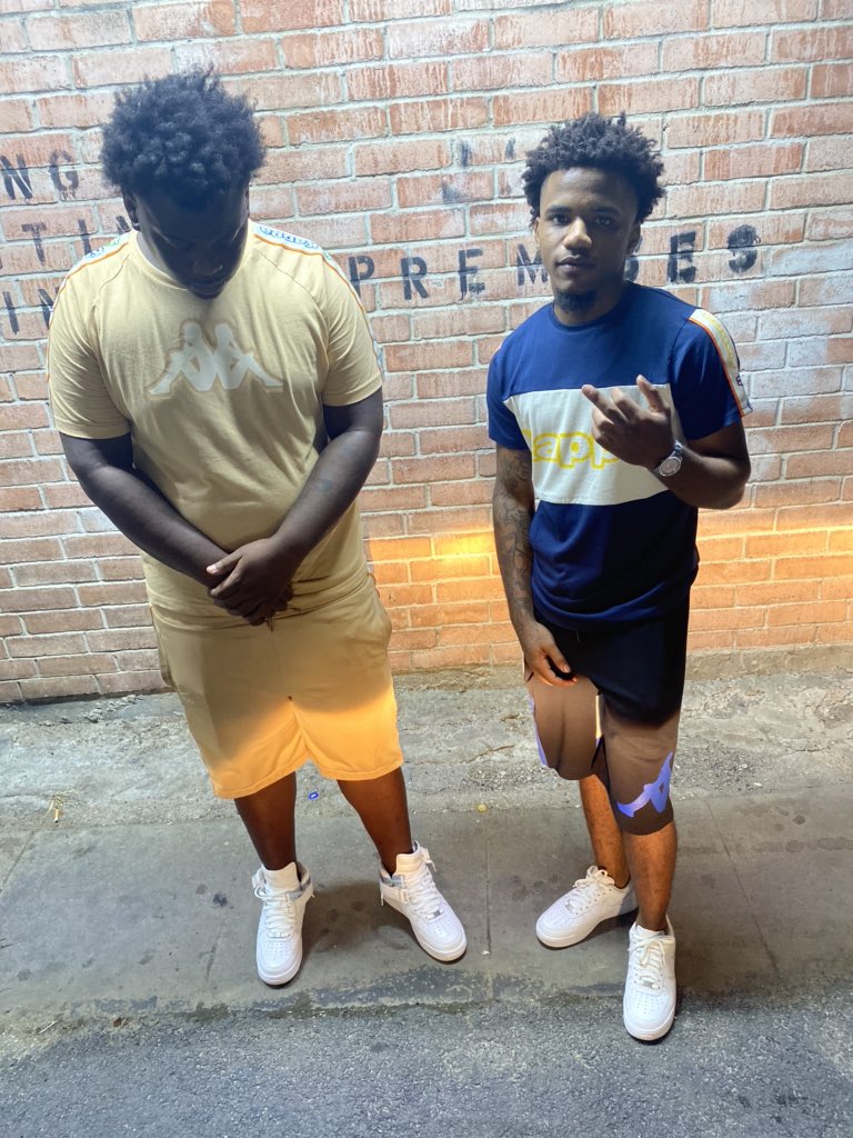 Ygb_Corro's tweet photo. Its like my life a dream but im still hea wen I wake , im gone get everything I need n go do what it takes 🦅 #FREETHAGANG https://t.co/WX0b4yXqLM