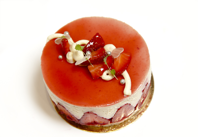 Summer cakes by Shutishuti | orders open - mailchi.mp/6e661c30438d/s…