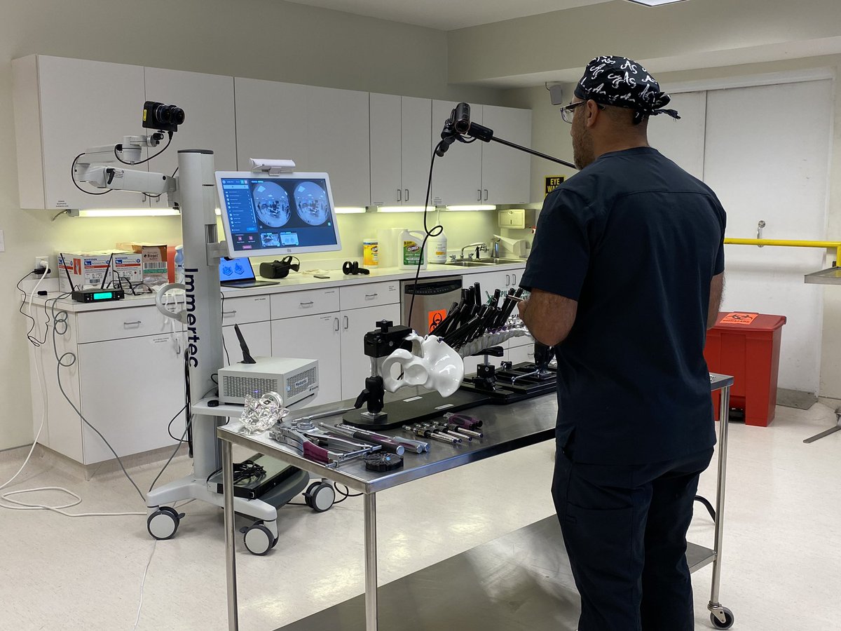 Another training conducted via our Medoptic from Immertec #VR platform at <a href="/cantor_spine/">Cantor Spine</a>, by Jahangir "John" Asghar, MD. #medicaltraining #virtualsurgery