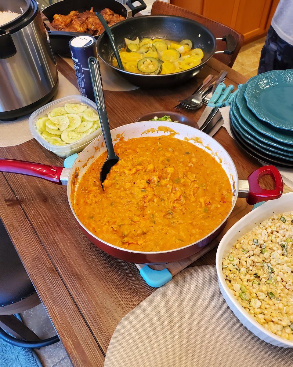 First time since John Pecoraro made us Etouffee at the fish camp I will taste it again.  

Shane Platters freind Heather and her sister Dawn went to town today.

Will report in John after dinner!

#goodtimes #family… instagram.com/p/CCCQ0KuAJgh/…