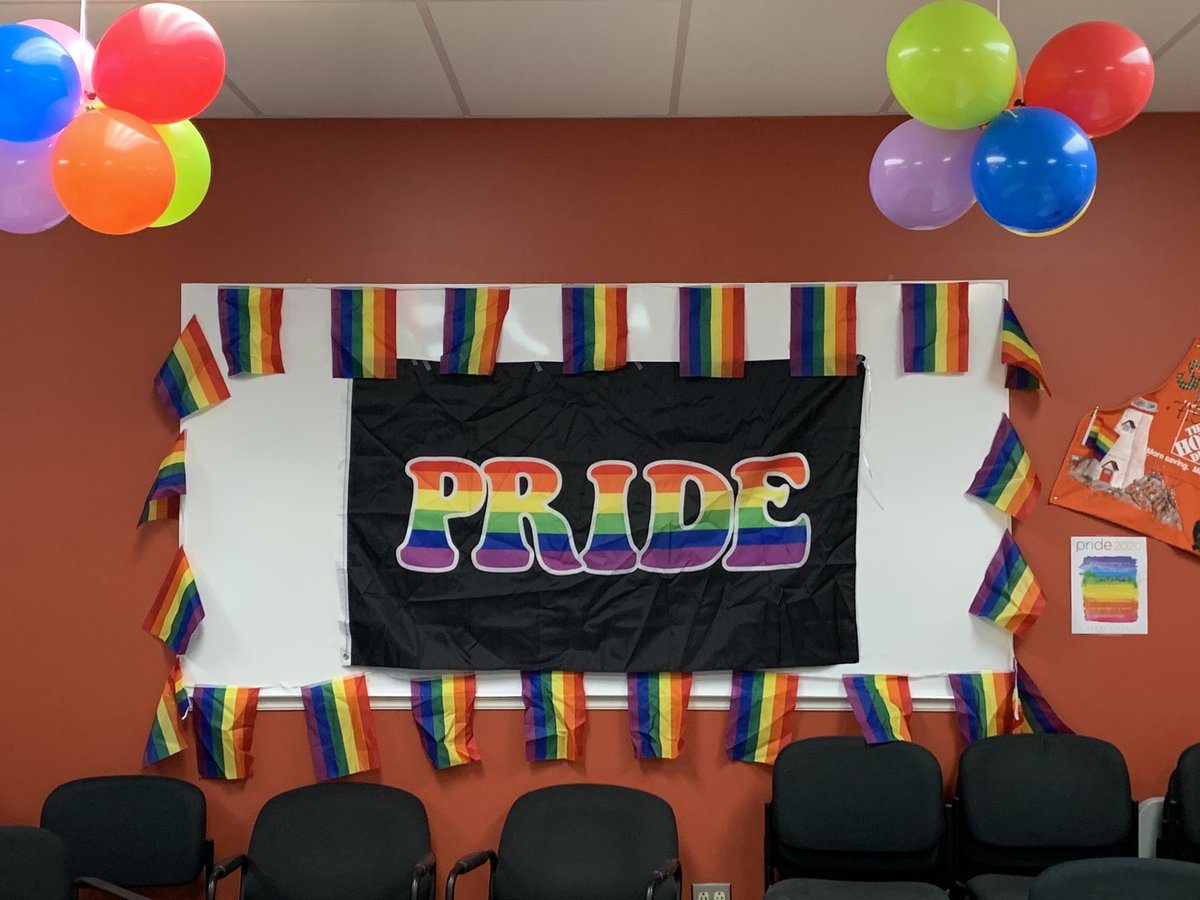 DepotNs's tweet photo. As #PrideMonth2020 draws to a close we stand together(socially distanced of course) with all those who identify with the LGBTQ+ community! #LoveIsLove #OrangePride #LGBTQIA #LoveWins #PRIDE2020 #Pride #Rainbow 🌈 ❤️🧡💛💚💙💜 https://t.co/XmKLlt9obE