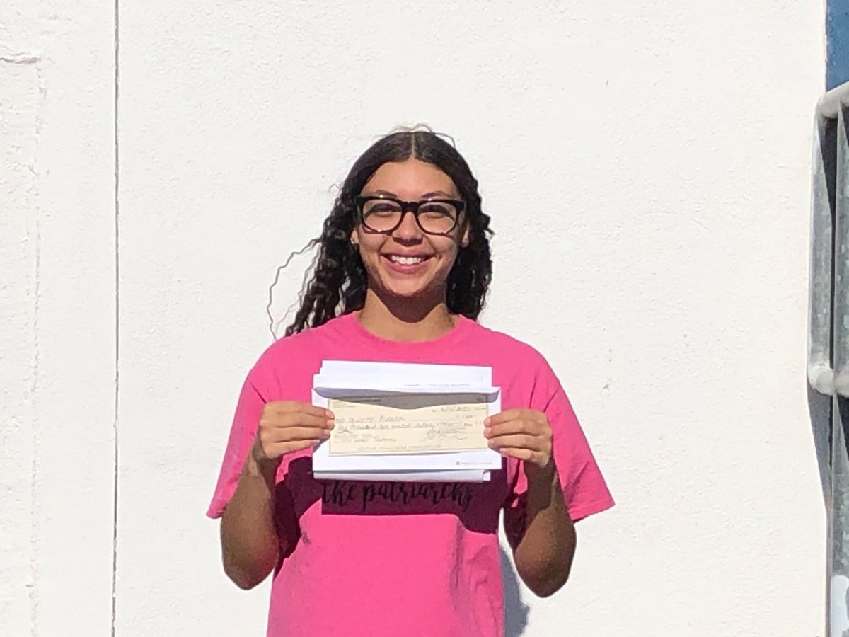 pal_fairfield's tweet photo. 👏👏Please help us congratulate Tess!👏👏
On Friday, Tess completed all the requirements for PAL WORKS!, our #CareerDevelopment program sponsored by our Community Health Improvement Plan (C.H.I.P.) to earn a $1,200 scholarship.
#CareerGoals
#ProffessionalDevelopment https://t.co/ZQoqA8jcm7