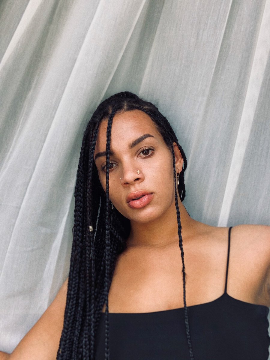 makennafb's tweet photo. Can I drop these here? https://t.co/FVTcpcK2H1