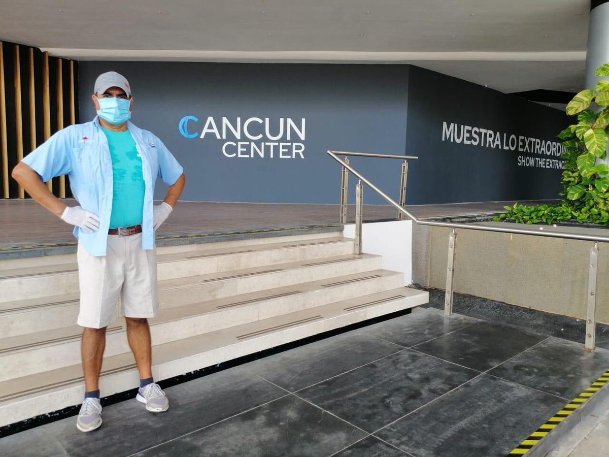 FunCancunCenter's tweet image. HAZ EL BIEN SIN MIRAR A QUIEN.

Ser voluntario representa la oportunidad de dar a otro un poco de nosotros, es sembrar la semilla de ejemplo, amor, dedicación y compromiso.

@VivoEnCancun @VivoEnPtMorelos
