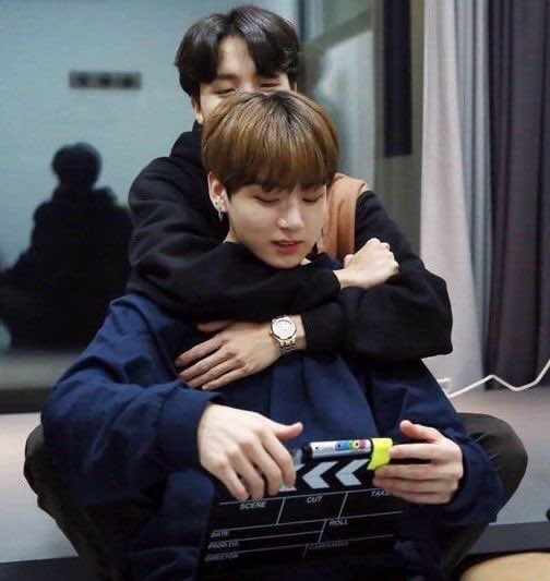 hopekook- hair sniffs, cuddles and adoration