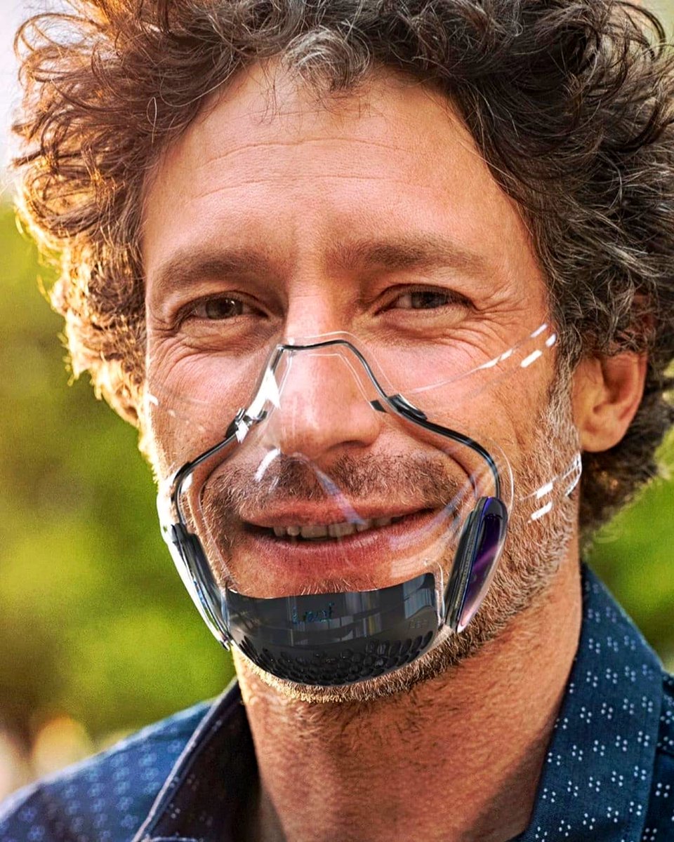 CiroDeSiena's tweet photo. Would you wear a see-through mask? This is about to go on sale in the USA https://t.co/1EFx064rCN