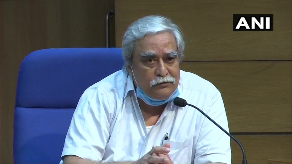 ANI's tweet photo. Raman Gangakhedkar, senior scientist of Indian Council of Medical Research (ICMR) is retiring today. He has played a key role in combating the on-going #COVID19 pandemic in the country. (file pic) https://t.co/ykKFWIYYIO