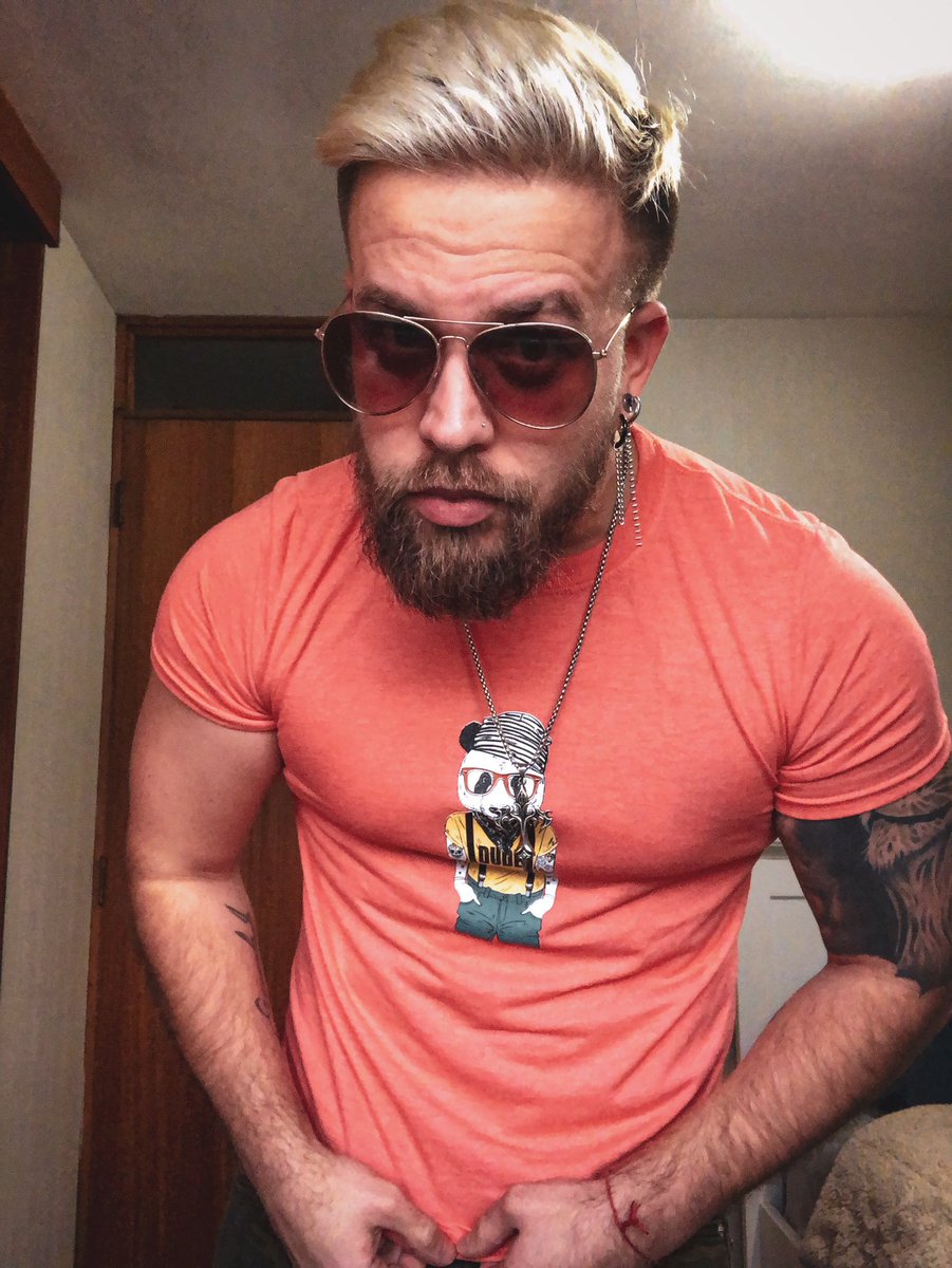 LeoStyleoficial's tweet photo. Ojalá podamos volver a salir CORONAVIRUS Parfavarrrrr 🙏
.
#style #CoronavirusChile #survivor2020 https://t.co/sFjFXkazJS