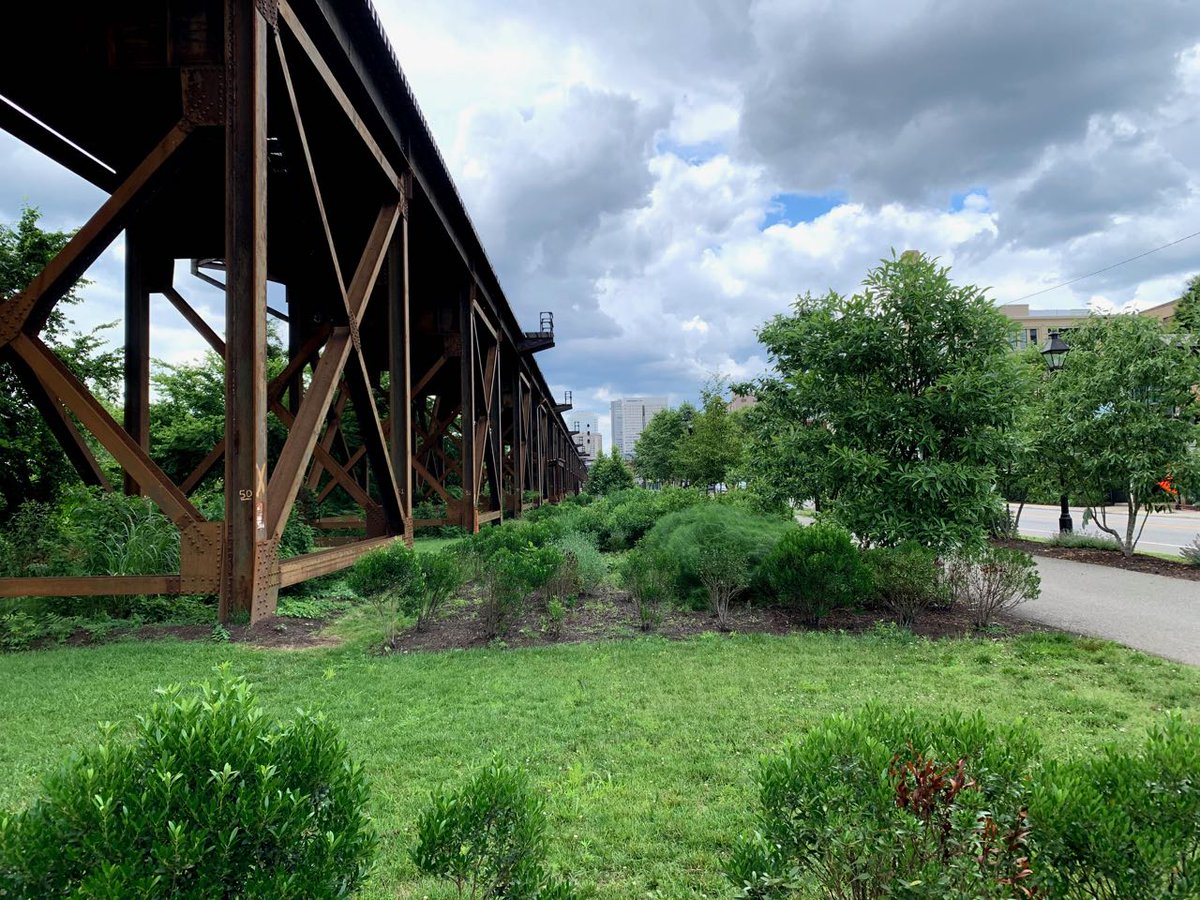 We are featuring the Virginia Capital Trail on ArchitectureRichmond! Take a look and learn about this valuable addition to the city and region: a needed public outdoor space in which we can be physically distant but socially together. #rva #vacapitaltrail
architecturerichmond.com/inventory/virg…