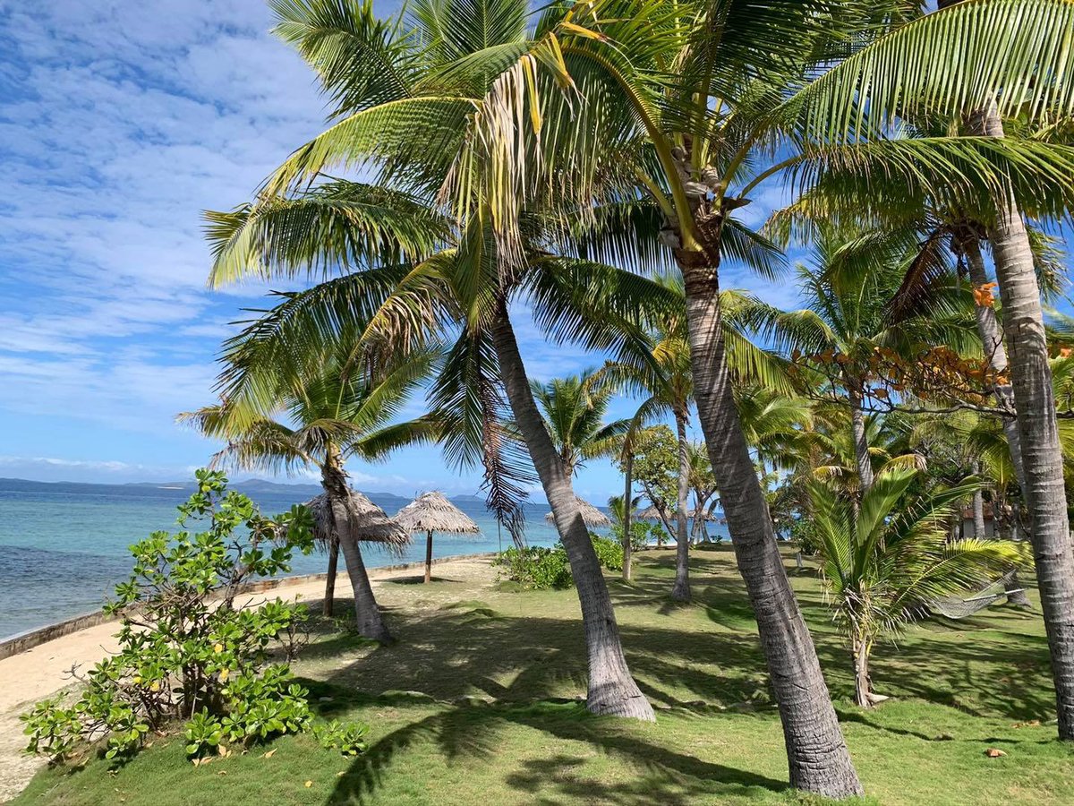 treasure_fiji's tweet photo. Indulge in absolute happiness! 
We don’t know how long until we meet again but for now 😄 this is what’s waiting for your return! BULA! BULA! 
#treasureislandfiji #tourismfiji #fijiholiday #mamanucaislands https://t.co/i6IDFvVuVl