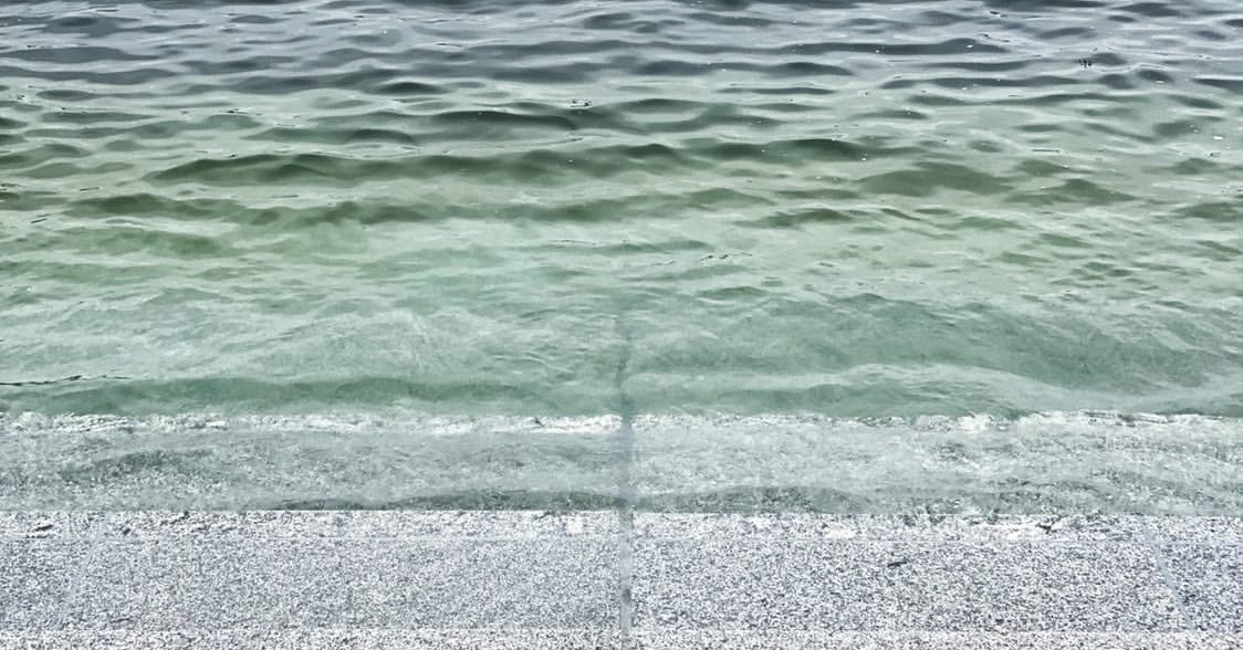 Just steps away from the waterfront, right in your backyard.
Captured beautifully by Nicole Lapierre Photography.
⠀
#TheResidences #QueensMarque