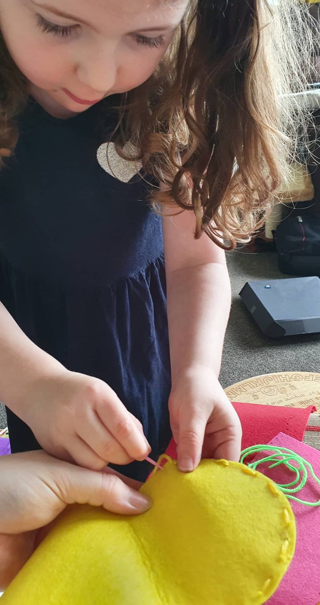 StaceyEBurns's tweet photo. Today we explored some puppet making with sewing. 
My daughter (who's 4) loved this and it was so good to see her so focused and able to do it. 
#LifeSkills
#KeepCraftingAndCarryOn
#PassionForCreating
#PuppetMaking
#FineMotorSkills
@kevinclark261
@KirstieMAllsopp https://t.co/p17cF3dbbA