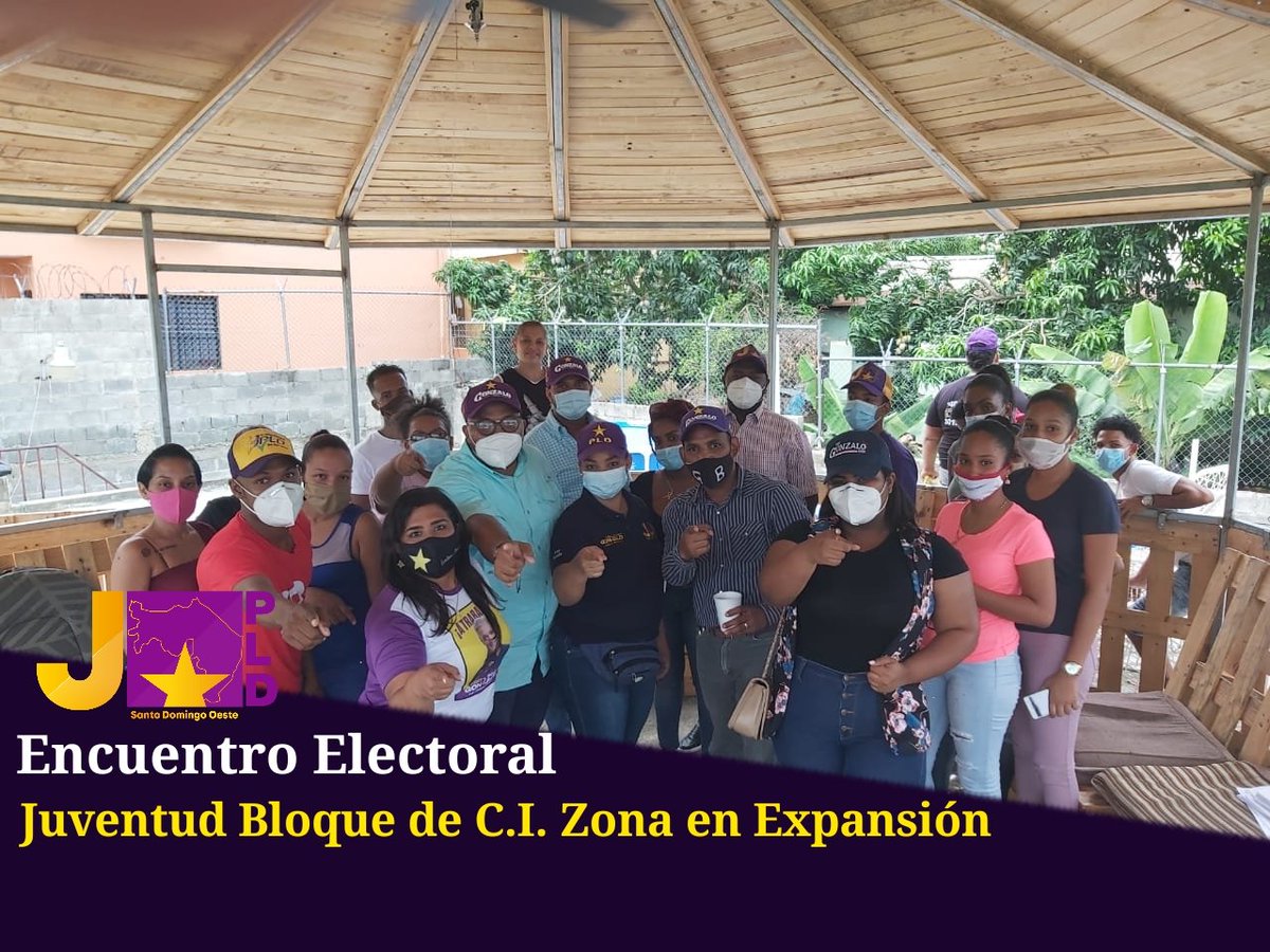 JuventudPLDSDO's tweet photo. Hoy llevamos nuestro #EncuentroElectoral a una representación de la Juventud del Bloque de Comités Intermedios de la Zona en Expansión (C.I. Benito Juarez, José de San Martín, María Trinidad Sánchez), que coordina la compañera Kary Acosta (@karybeba).
#JuventudSDOconGonzalo https://t.co/6UdjPOhhAr