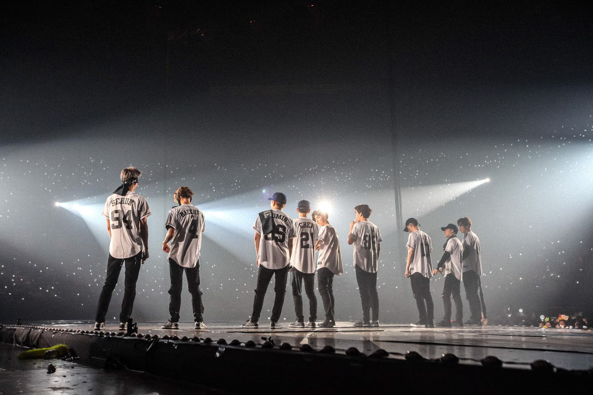 howlbaek's tweet photo. Exo e o sistema solar ☆ a thread ;  @weareoneEXO https://t.co/Umz1xMJnu6
