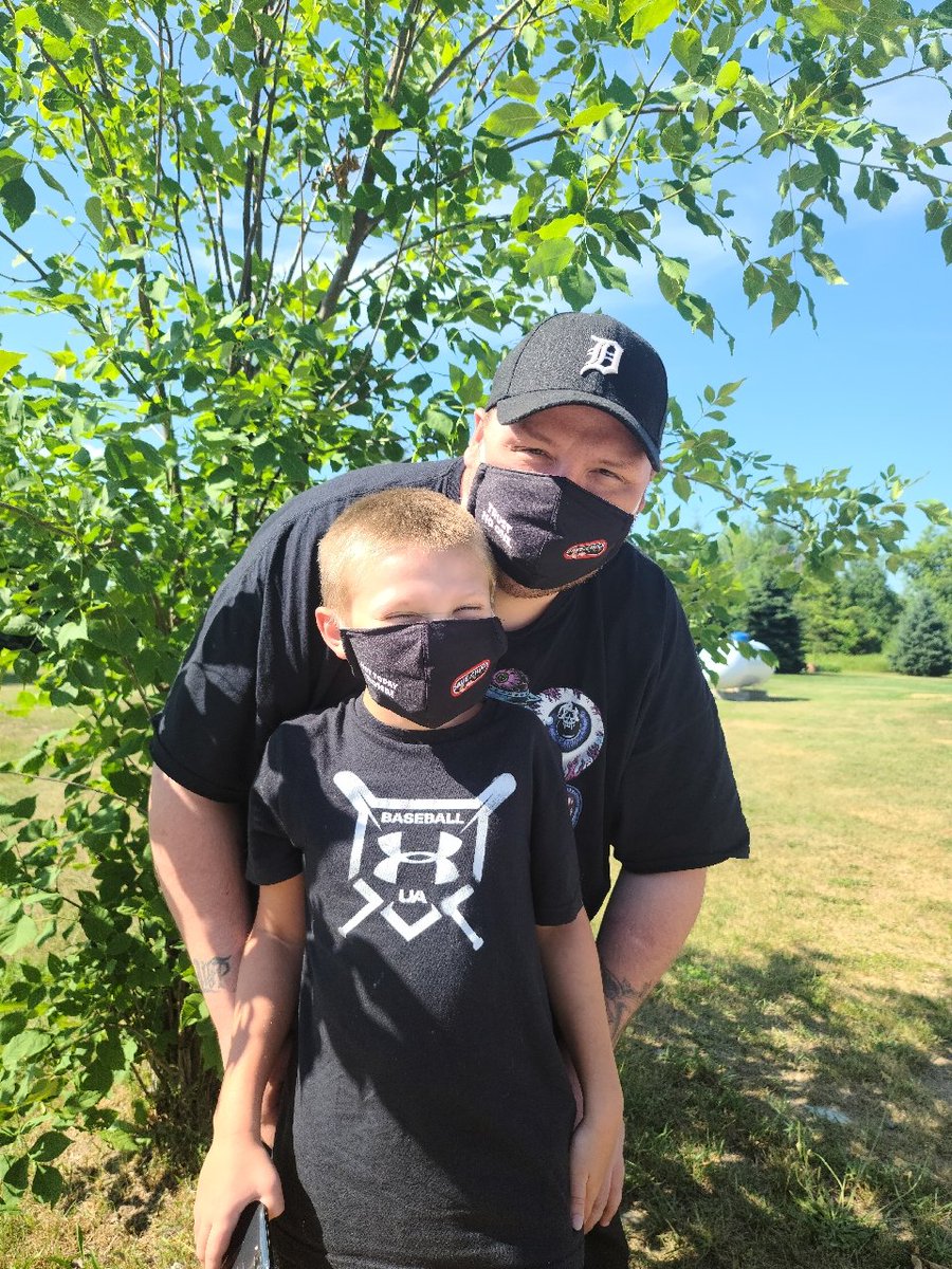 one313ven's tweet photo. Trying to stay safe with our @DaveandChuck corona masks #nottodayrona #trustnoone #WRIF #bestmorningshowever @LisaWayradio @WHOtheFisJC @AndyGreenradio @jasonthejoo https://t.co/EWqf6yPhKg