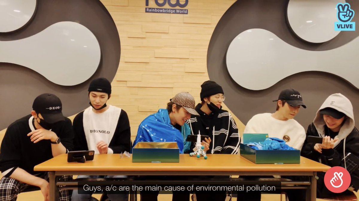 Seoho talking about climate change