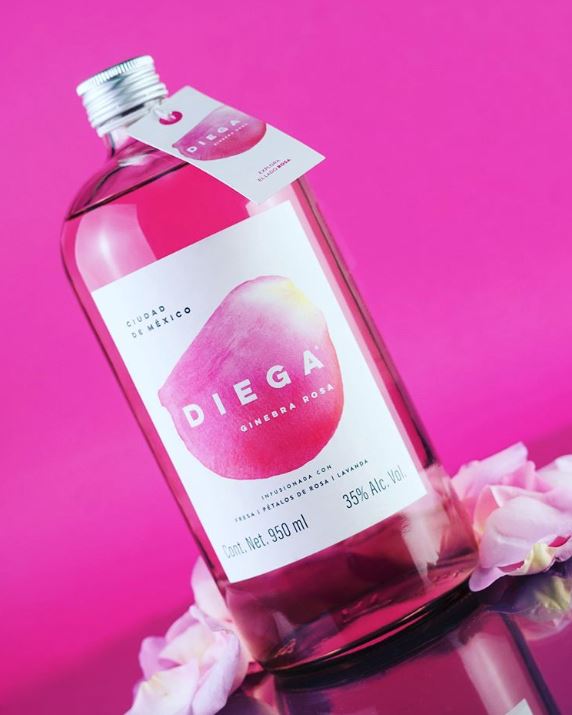 Explora el lado Rosa 🌷🍓🍸 #DiegaGin #ginebra #CDMX