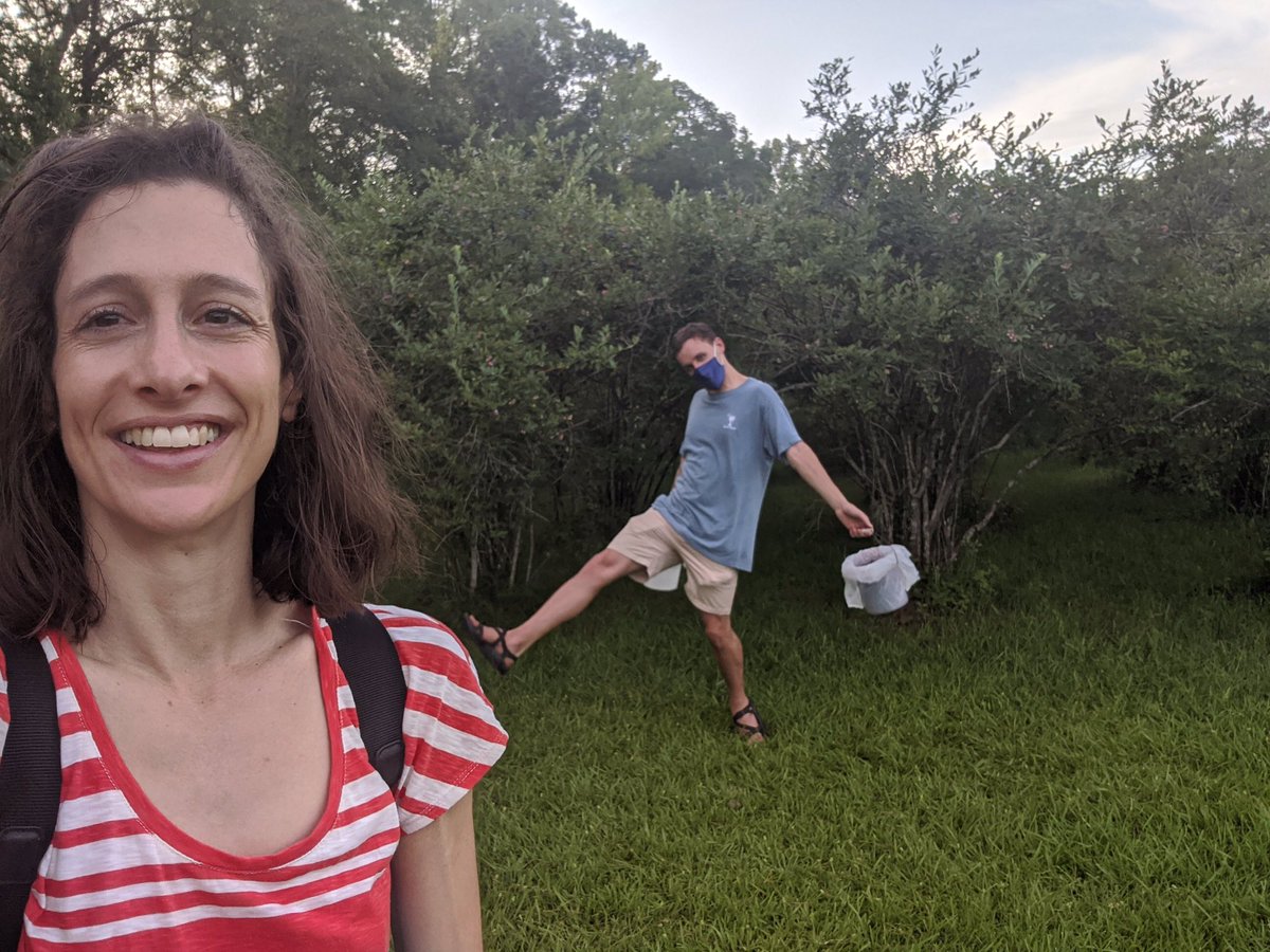 Blueberry picking with my fave <a href="/sashagreenspan/">Sasha Greenspan</a>