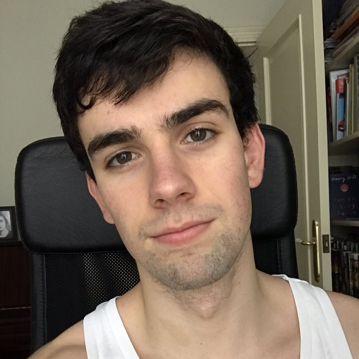 JuezPwn's tweet photo. #NuevaFotoDePerfil https://t.co/YaxFdDf6jt