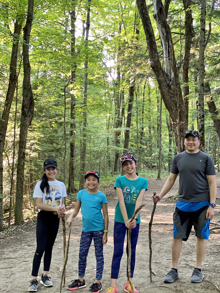 AKingph's tweet photo. Enjoying the outdoors! Lucky to have trails so close by. @TownOfAjax #keepthemactive #AjaxStrong @TownOfAjax1 https://t.co/h1LbQv4BHH